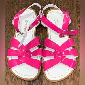 Retired Color! Salt Water by Hoy Pink Leather Sandals size Youth 4
